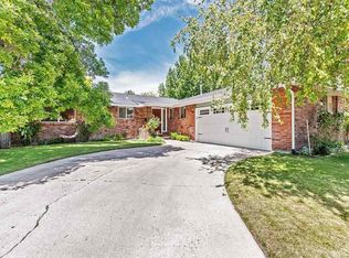 1820 Pyrenees St, Carson City, NV 89703