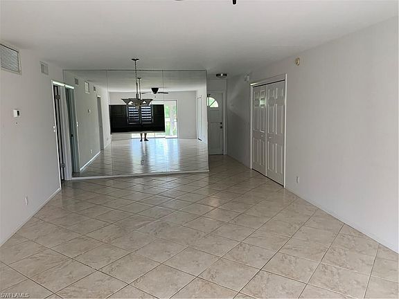 4th image of 221 Cypress Way E APT 204