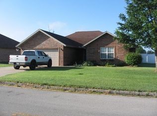 236 Tyler Ct, Mount Vernon, MO 65712