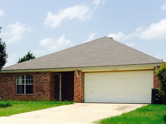 3rd image of 4105 Bowles Dr