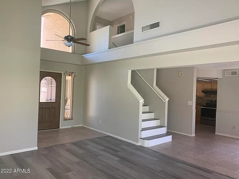 1608 N Calle Cir — Photo 1
