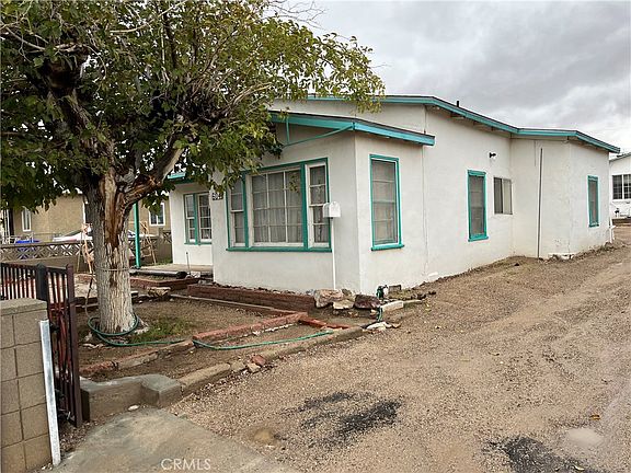 3rd image of 604 E Buena Vis