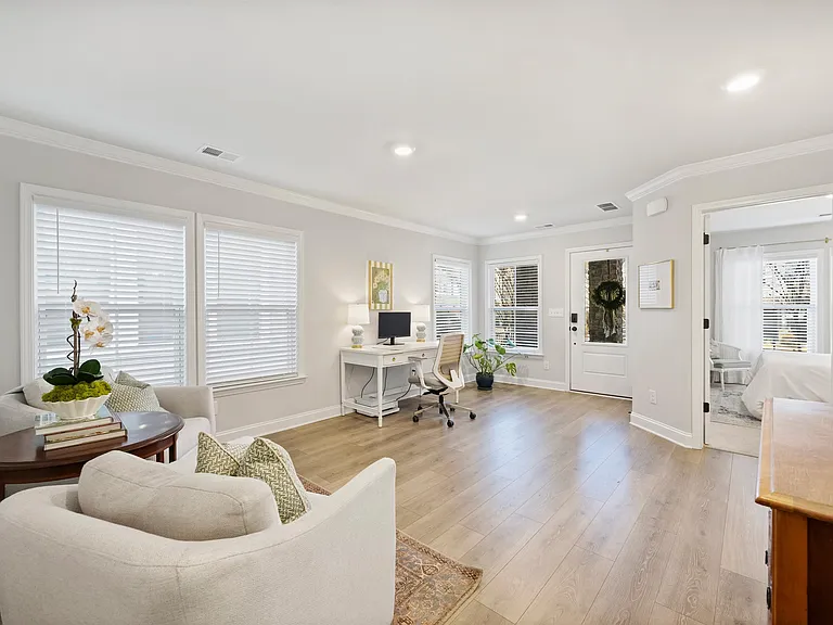 2522 Lydia Ave — Photo 19
