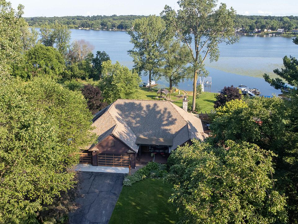 1st image of 11353 Pleasant Shore Dr