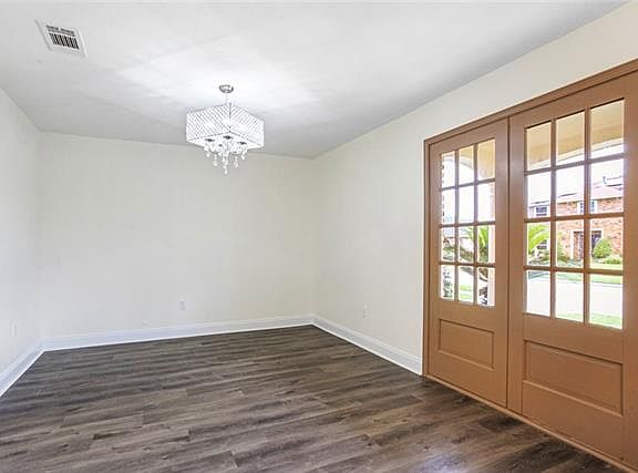 5th image of 7310 Camberley Dr