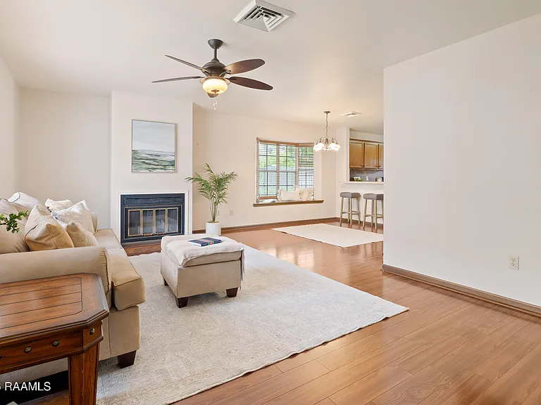 416 Doucet Rd #5F — Photo 10