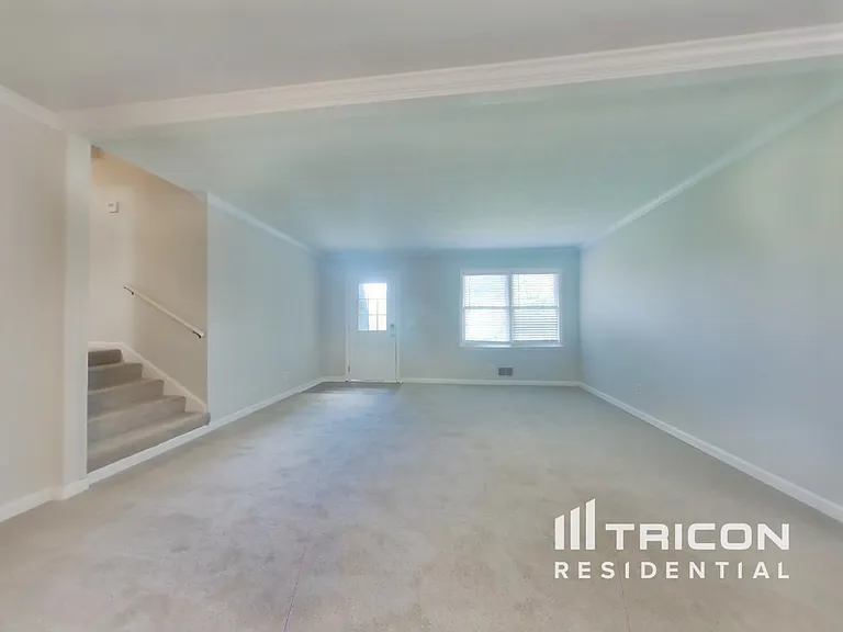 4111 Pine Log Dr NW — Photo 4