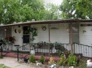 117 E 6th St, Burkburnett, TX 76354