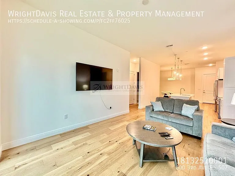 600 3rd Ave S #507 — Photo 6
