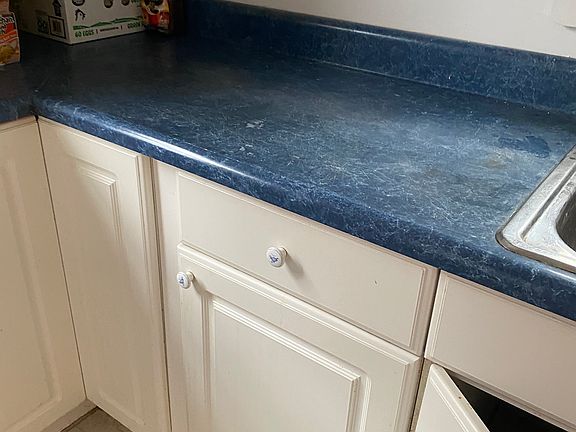4th image of 4574 Innes Ave