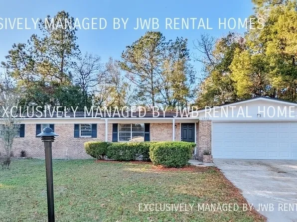 6920 Torres Dr, Jacksonville, FL 32210