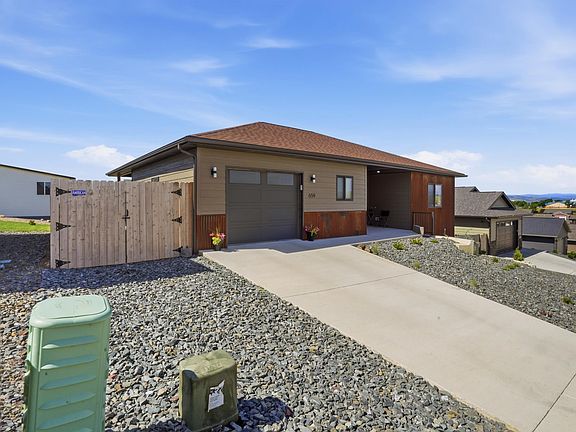 2nd image of 659 Braelynn Ln