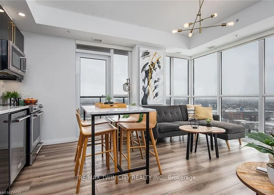 108 Garment St #2608
