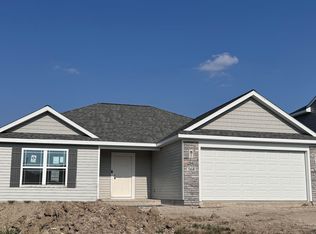 568 Lago Ct, Fort Wayne, IN