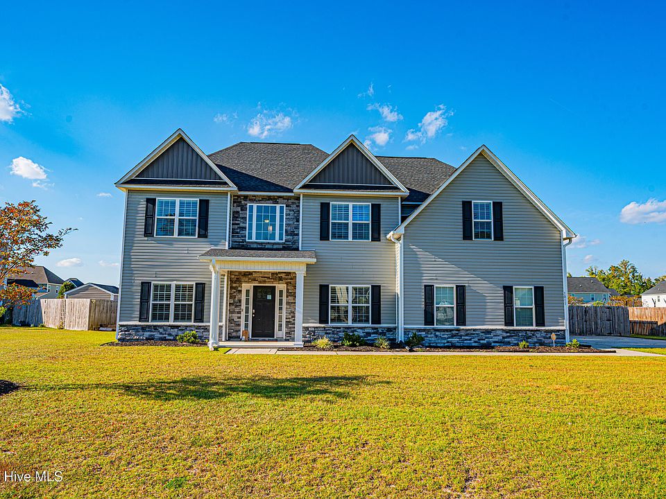 1st image of 1011 Bluefish Pl