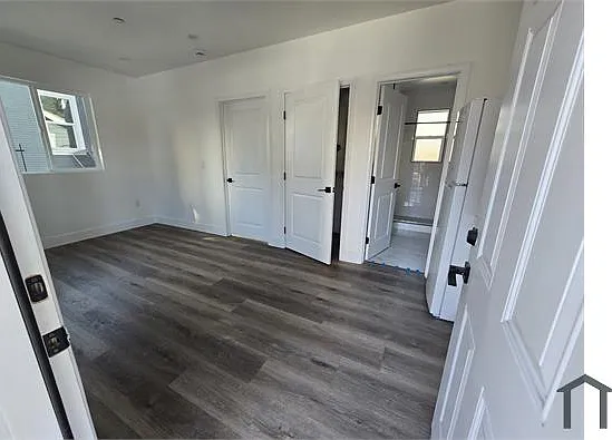 4019 1/2 Hooper Ave — Photo 4