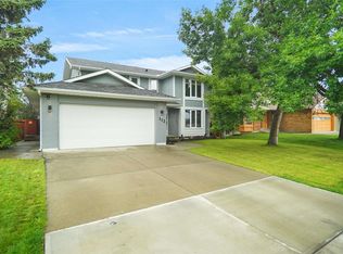 112 Gariepy Cres NW, Edmonton, AB T6M1A1