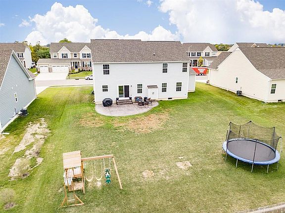 2nd image of 3309 Heatherstone Dr
