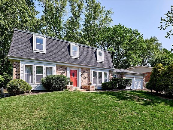 2nd image of 13115 Oldfarm Dr