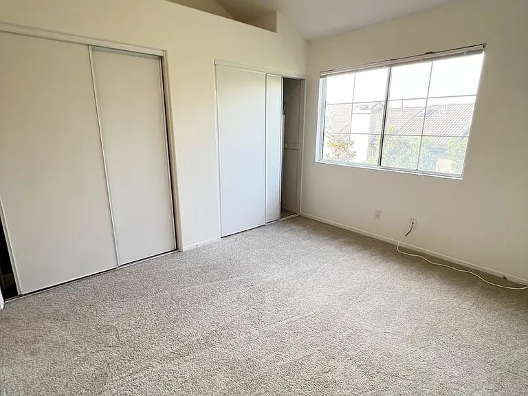 12625 El Camino Real #D — Photo 2