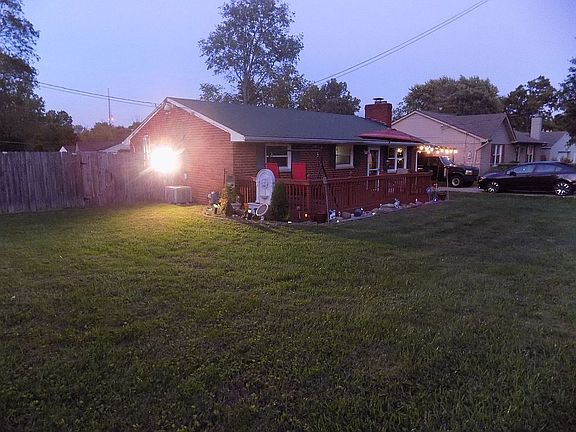 2nd image of 2490 Washington Ave