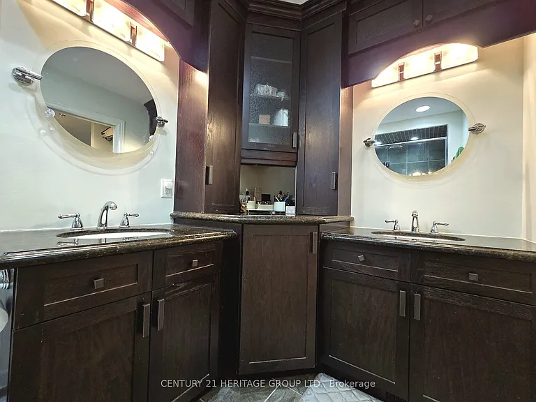 163 Fox Run — Photo 14