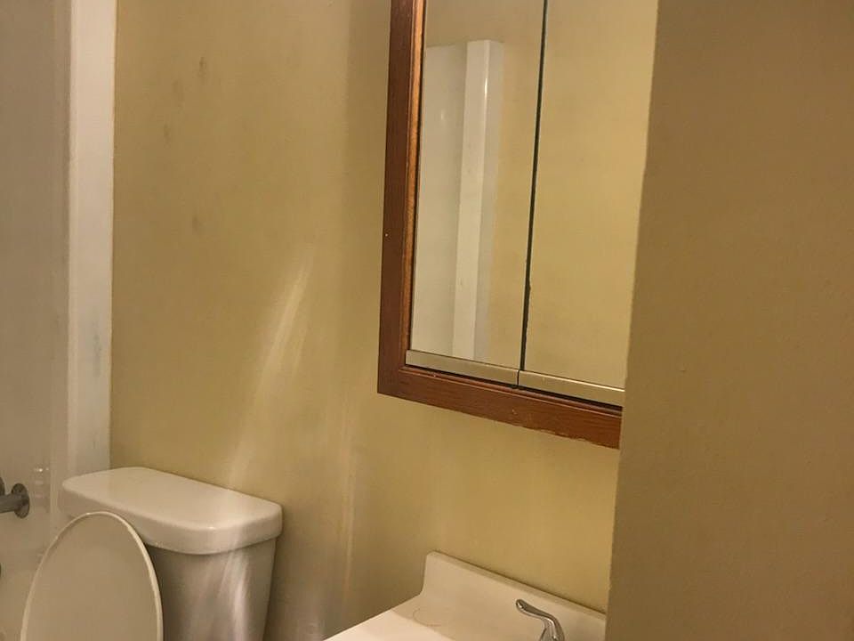 2nd image of 297 Ashland Ave APT 21