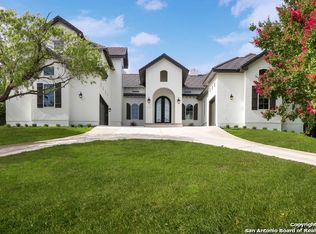 720 Elizabeth Rd, Terrell Hills, TX 78209