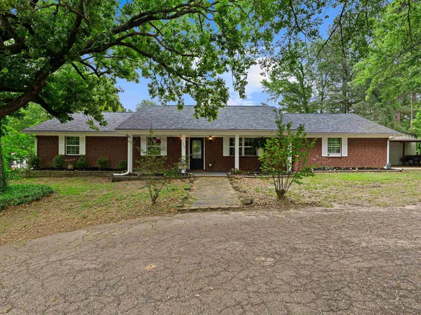 113 Dearing Creek Rd, Gladewater, TX 75647