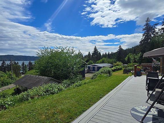 2nd image of 150 N Terrace Rd