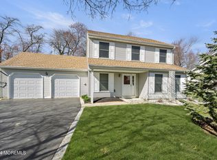 23 Windham Way, Englishtown, NJ 07726