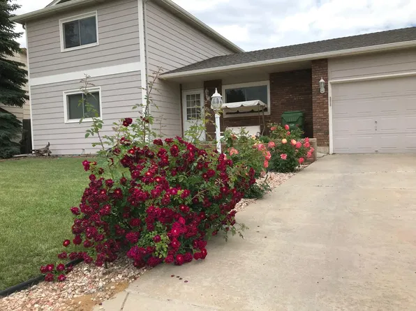 3966 Boulder Dr, Loveland, CO 80538
