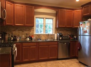 496 W Ferry St, Buffalo, NY 14213