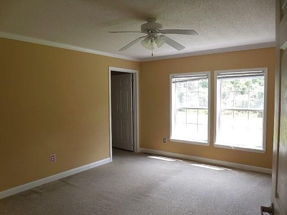 3rd image of 126 E Protti Dr
