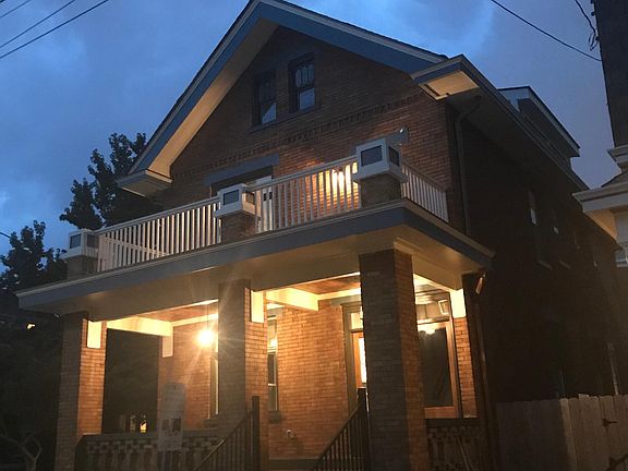 Welcome to 601 East 9th Street located in the East Row Historic District!