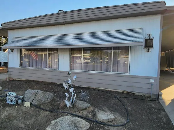 1300 W Olson Avenue #64, Reedley, CA 93654