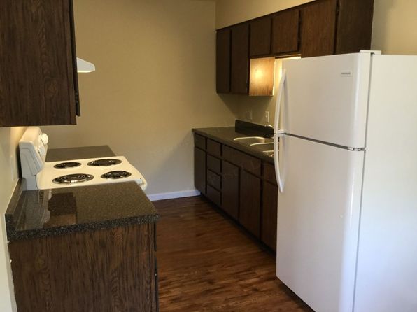 410 S Smith St #23