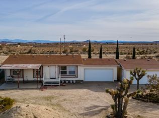 2285 Backus Rd, Mojave, CA 93501