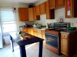 30 Cranston Ave #2, Newport, RI 02840