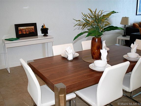 4th image of 3901 S Ocean Dr APT 14Y