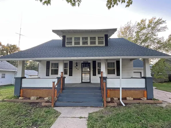 803 N C St, Fairfield, NE 68938