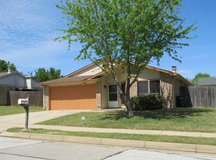 7729 Portman Ave, Fort Worth, TX 76112