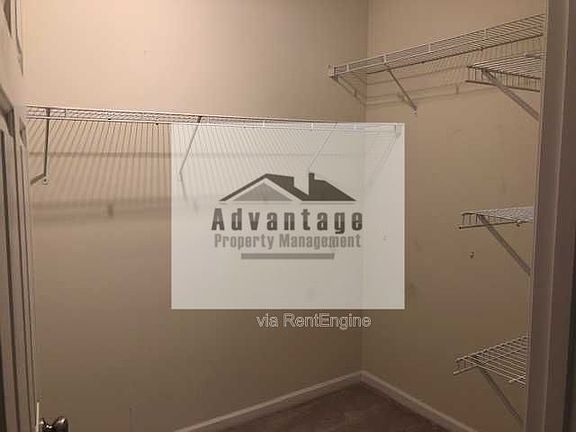 5th image of 1069 Park Row North SE