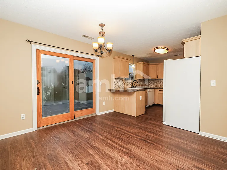 1337 Vimla Way — Photo 6