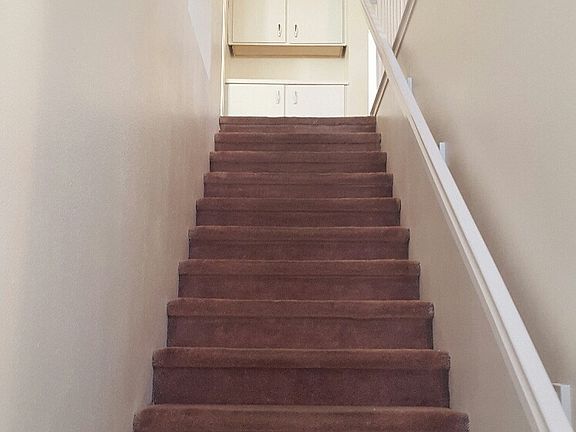 4th image of 5437 Dianthus Ct