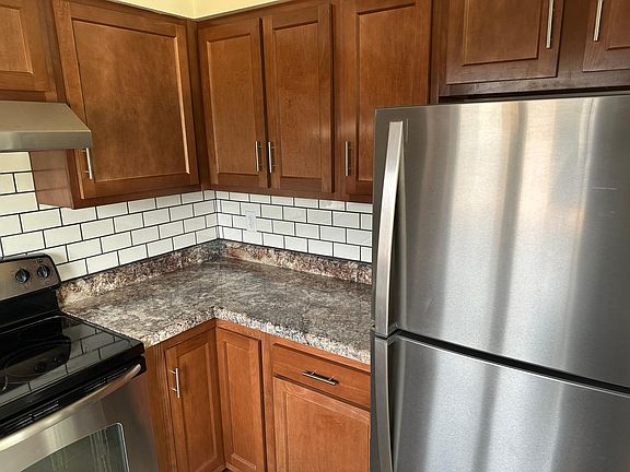 4th image of 111 Westbrook Dr