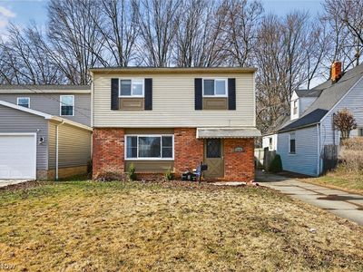 1540 E 298th St, Wickliffe, OH, 44092