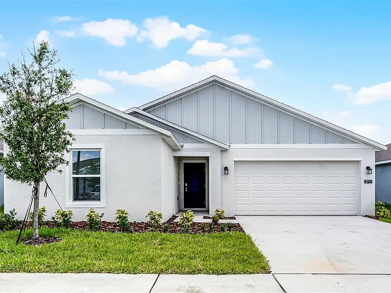 2711 Pioneer Trl — Photo 2