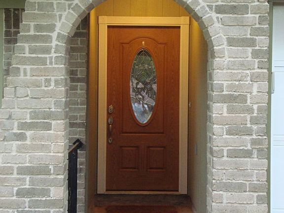 Entry way to the front door