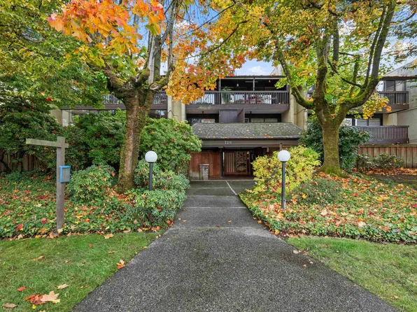 720 8th Ave #301, New Westminster, BC V3M 2R3